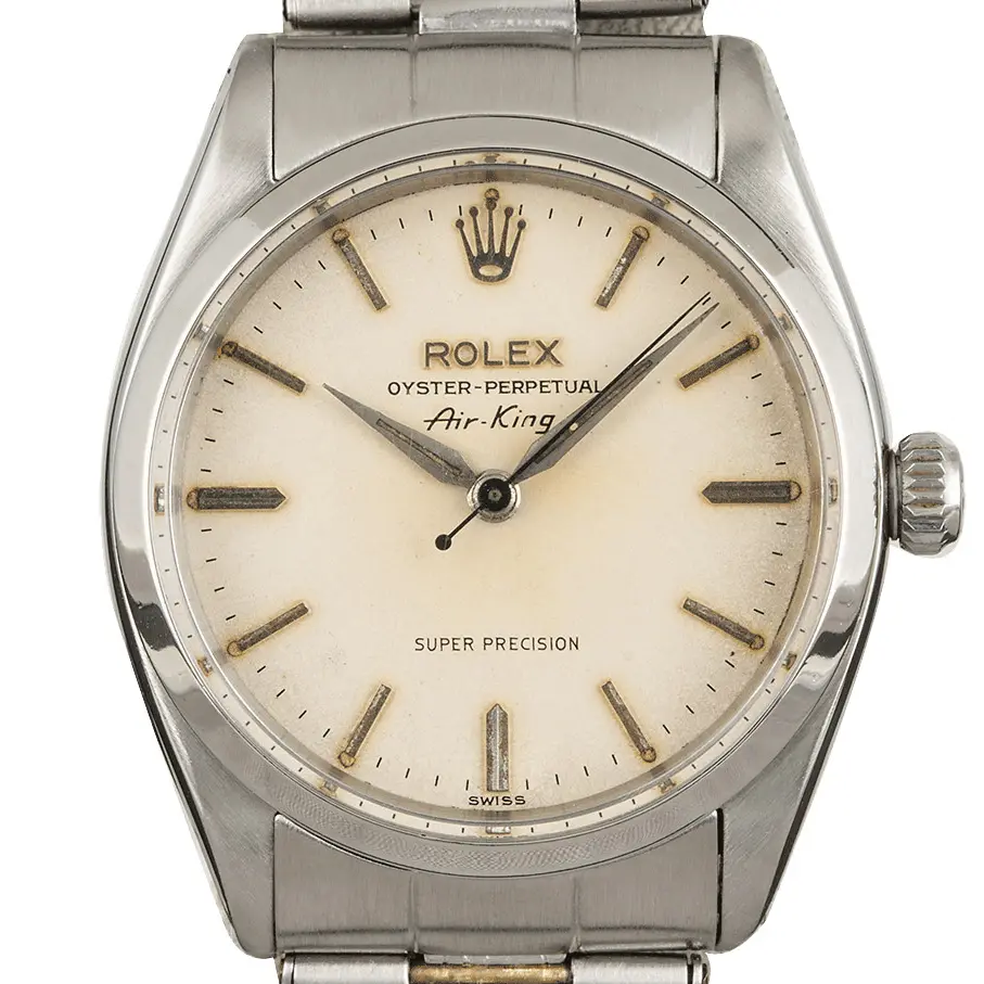 Rolex Air-King 6552 with a silver dial and smooth steel bezel on an Oyster bracelet, a pre-owned example, studio close-up of the case