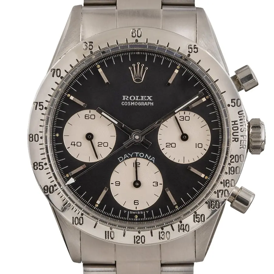 Rolex Cosmograph Daytona 6262 with a black dial with silver sub-dials and steel tachymeter bezel on an Oyster bracelet, a pre-owned example, studio close-up of the case