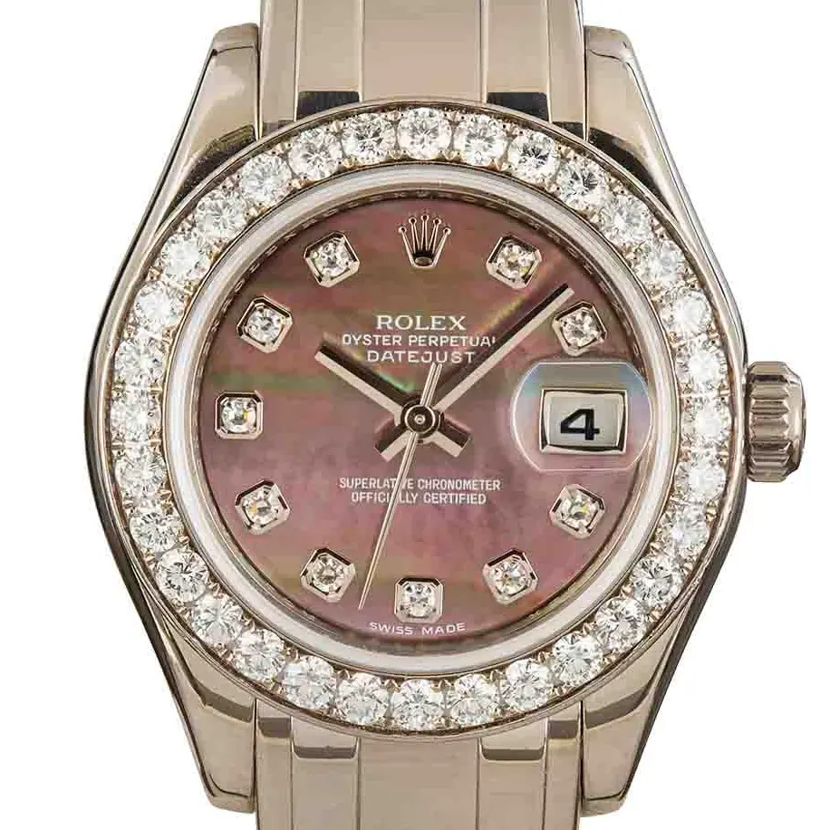Rolex Pearlmaster 29 80299 with a dark mother-of-pearl dial with diamond hour markers, diamond-set bezel and white gold Pearlmaster bracelet, a pre-owned example, studio close-up of the case